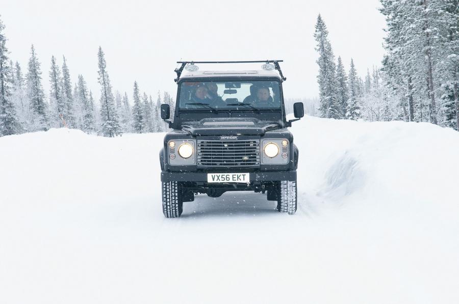  Land Rover Defender 2006 года  (фото 10 из 227)